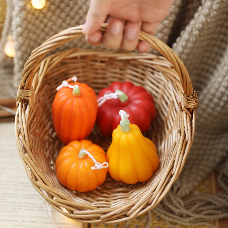 4er-Set Duftkerzen in Kürbisform – Handgemachte Herbstdeko